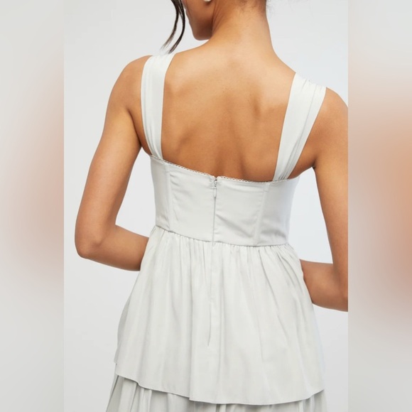 WeWoreWhat Light Gray / Light Blue Tiered Midi Size 6 - Picture 3 of 8